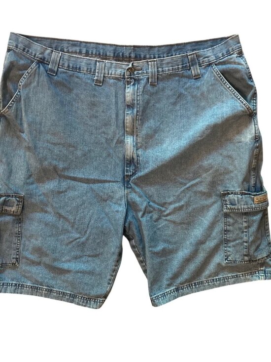Wrangler Other - Men's WRANGLER Denim Cargo Shorts Size 48